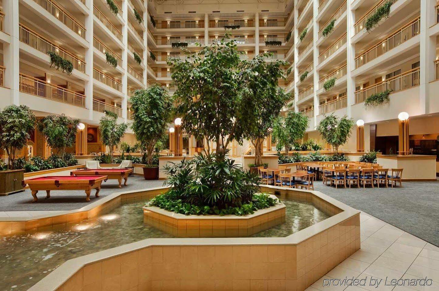 Embassy By Hilton Columbus Hotel 4*